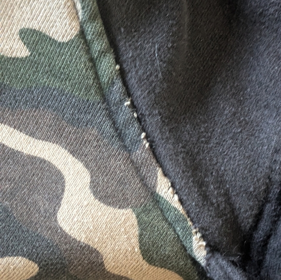 Reworked Vintage Crop Hoodie - Picture 4 of 5